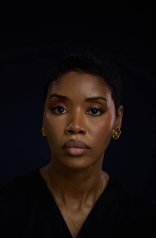 Dr Chinwe Kpaduwa, MD FACS, board certified plastic surgeon